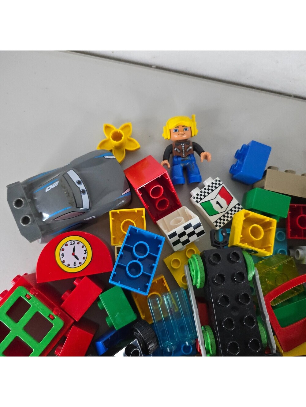 Lot of Lego Duplo with Car Pieces Traffic Legoland and More - Picture 2 of 14
